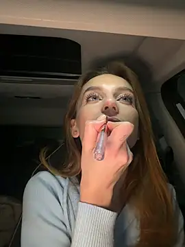 -AngelAri-'s Live XXX Chat