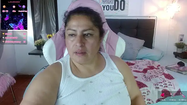 Chat +18 de Keyla01_ ao vivo