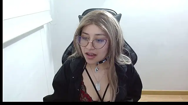 Živý XXX chat Juliexxxxtasy