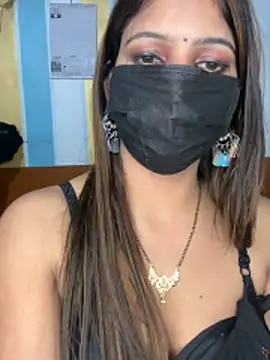 CUTI-NAINA's Live XXX Chat