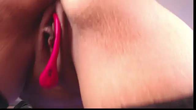 Agatha_Tenebris' Live XXX Chat