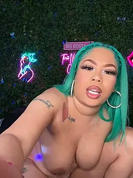 RenaThickAss' Webcam Show