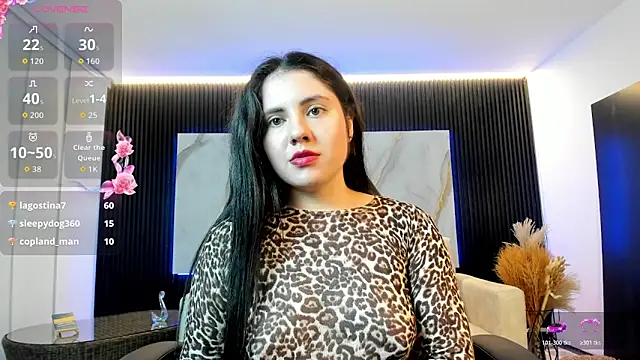 Chat XXX en directo de Alicee_Broownn