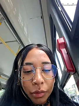 Chat XXX en directo de Zafiro_glow