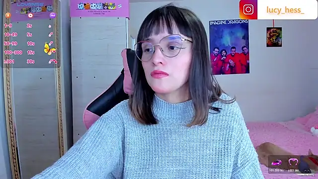 Chat XXX en directo de Lucyy-hess