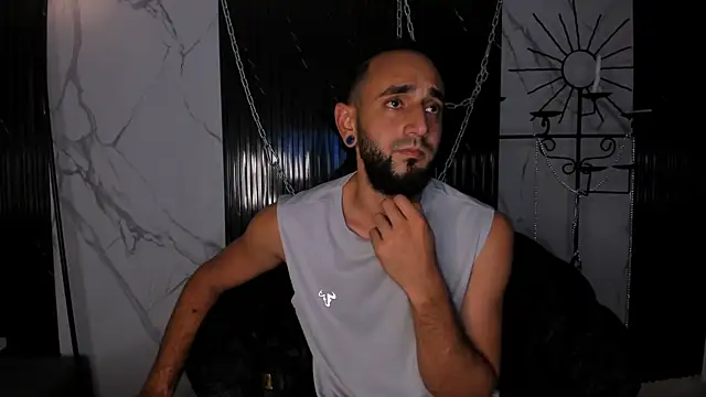 Tatis__ Adlı Modelin Canlı XXX Sohbeti