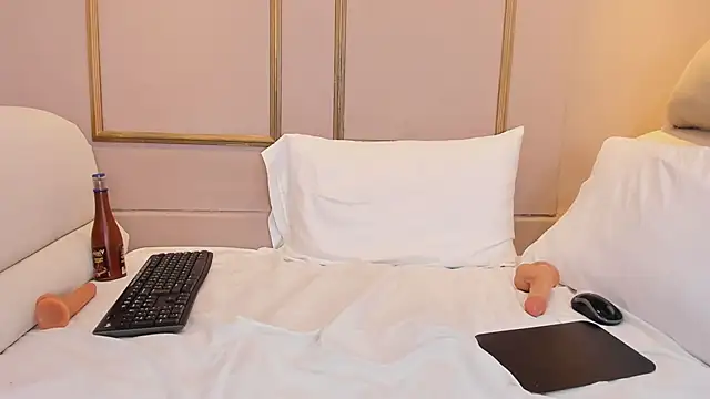 Онлайн чат XXX NahimiThompson