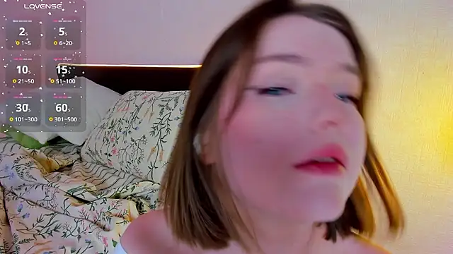 lexxxxxxi live XXX chat