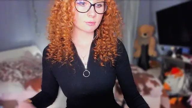 KlementinaBbGのライブXXXチャット