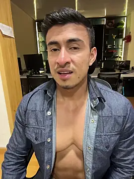 Chris_Clarck Chat XXX in diretta