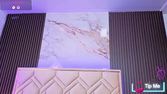 MiaaFarreln Live XXX chat