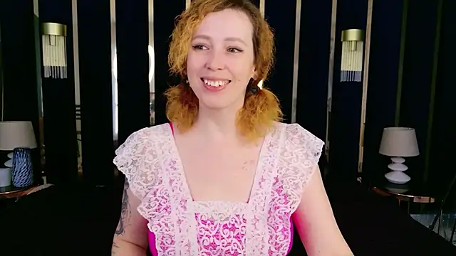 Evie_Berretn Webbikameraesitys