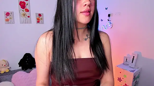 Chat +18 de lilielou_ ao vivo