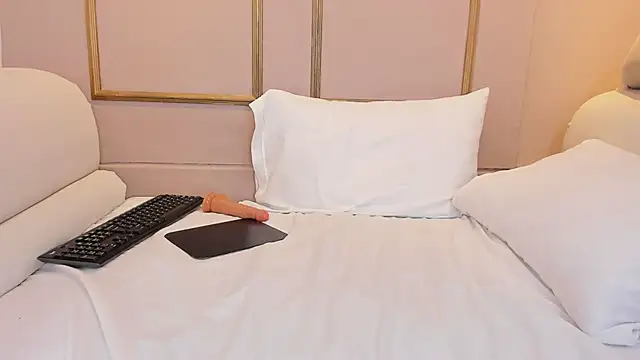 NahimiThompson Live XXX-Chat