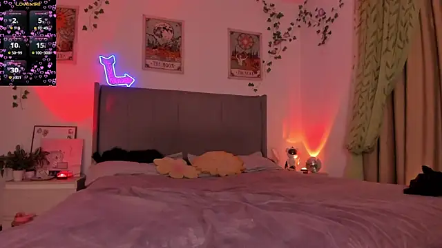 Whitekitty-exe Chat XXX live