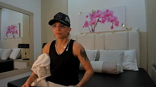 ZoeKrugn Live XXX chat