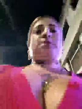 AlexadraJones3453 现场XXX聊天