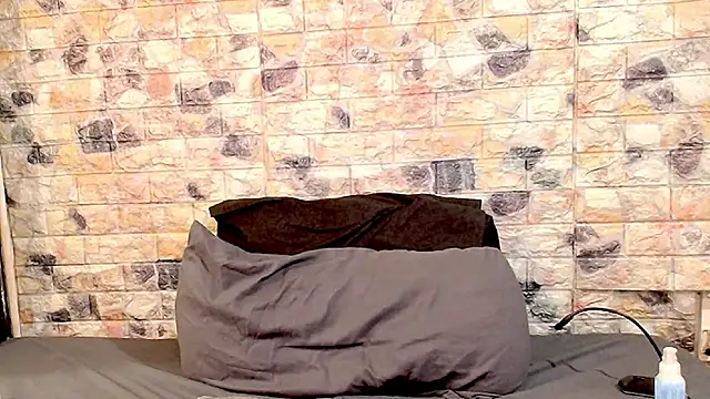 EroticSexyStripper: онлайн-секс-чат