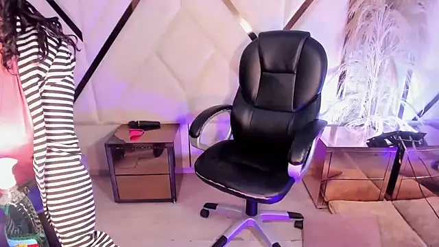 Irina_Rouse: онлайн-секс-чат