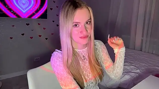 Between_Eeys live XXX chat