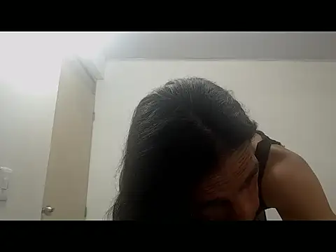 Pertunjukan Kamera Web susan_tropical