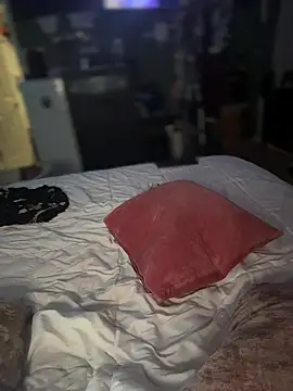 Chat +18 de queenkelly1234 ao vivo