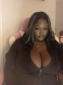 Fxncymuse Show in webcam