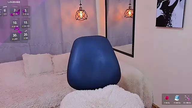 Pertunjukan Kamera Web Megan_Do_Santos