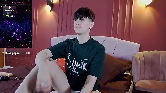 Chatroom XXX en direct de ravenryx