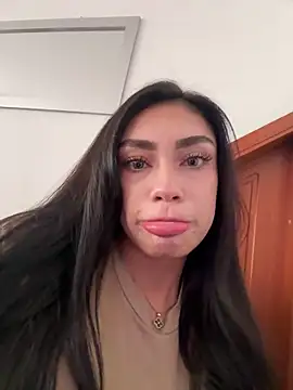 Bonny_Eva Adlı Modelin Canlı XXX Sohbeti