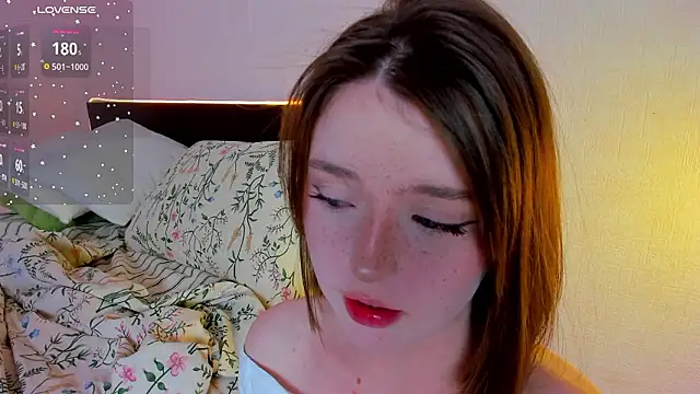 lexxxxxxi Live XXX-chat