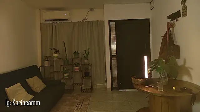 Karibeam – Naživo XXX chat