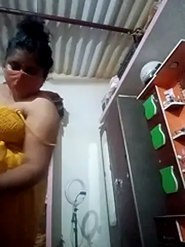 Jessi_25 – Kamerová šou