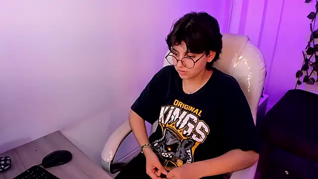 Nathaly_ds Chat XXX in diretta