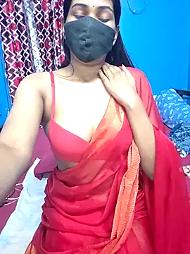 Priya_04 লাইভ XXX চ্যাট