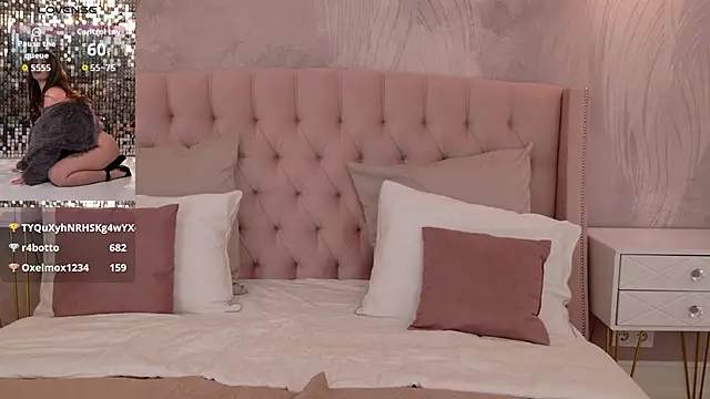 XXX chat uživo modela milaleoneli