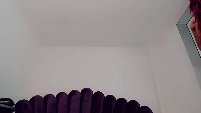 Pokazy przed kamerką – _Abby_white_