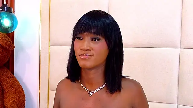 Reginadenver's Webcam Show