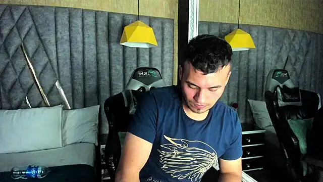 AronGarcia Live XXX-chat