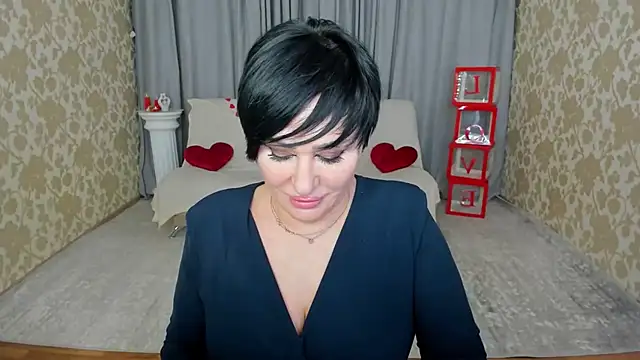 KiraTempt: απευθείας συνομιλία ΧΧΧ