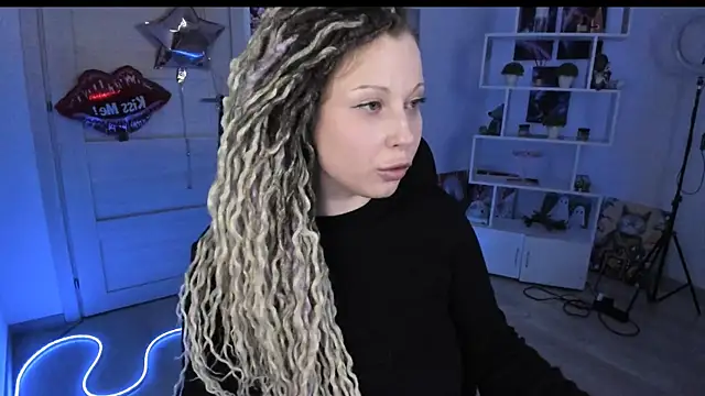 Chat +18 de HoneySallyMoore ao vivo