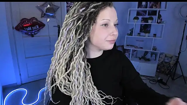 Chat +18 de HoneySallyMoore ao vivo