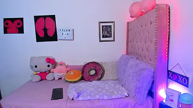 LillyCandy লাইভ XXX চ্যাট