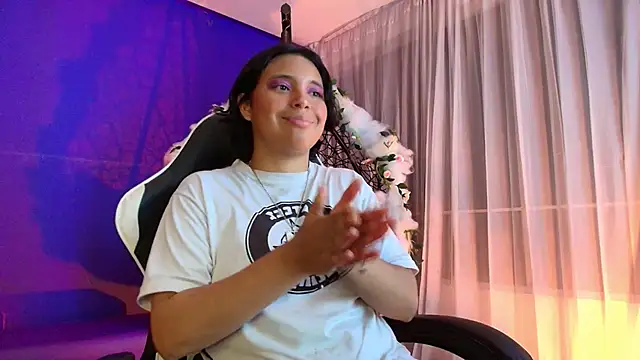 دردشة Emmapark_ الجنسية المباشرة