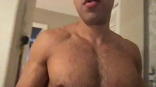 BigGuyMuscle Show in webcam
