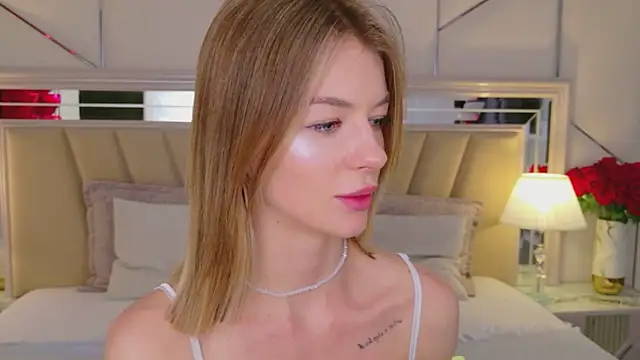 XXX chat uživo modela MeganMour