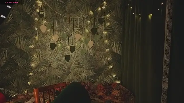 XXX chat uživo modela EternalOphelia