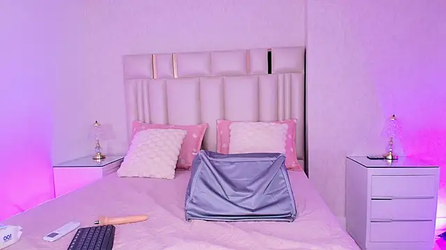 XXX chat uživo modela alanarose18