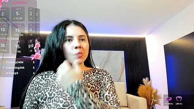 Chat XXX ao vivo de Alicee_Broownn