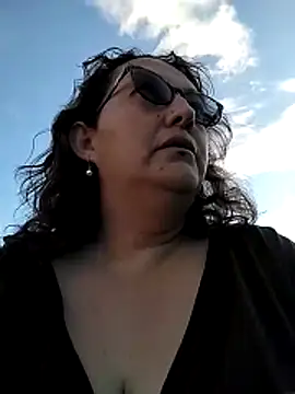 XXX chat uživo modela _Saraqueen